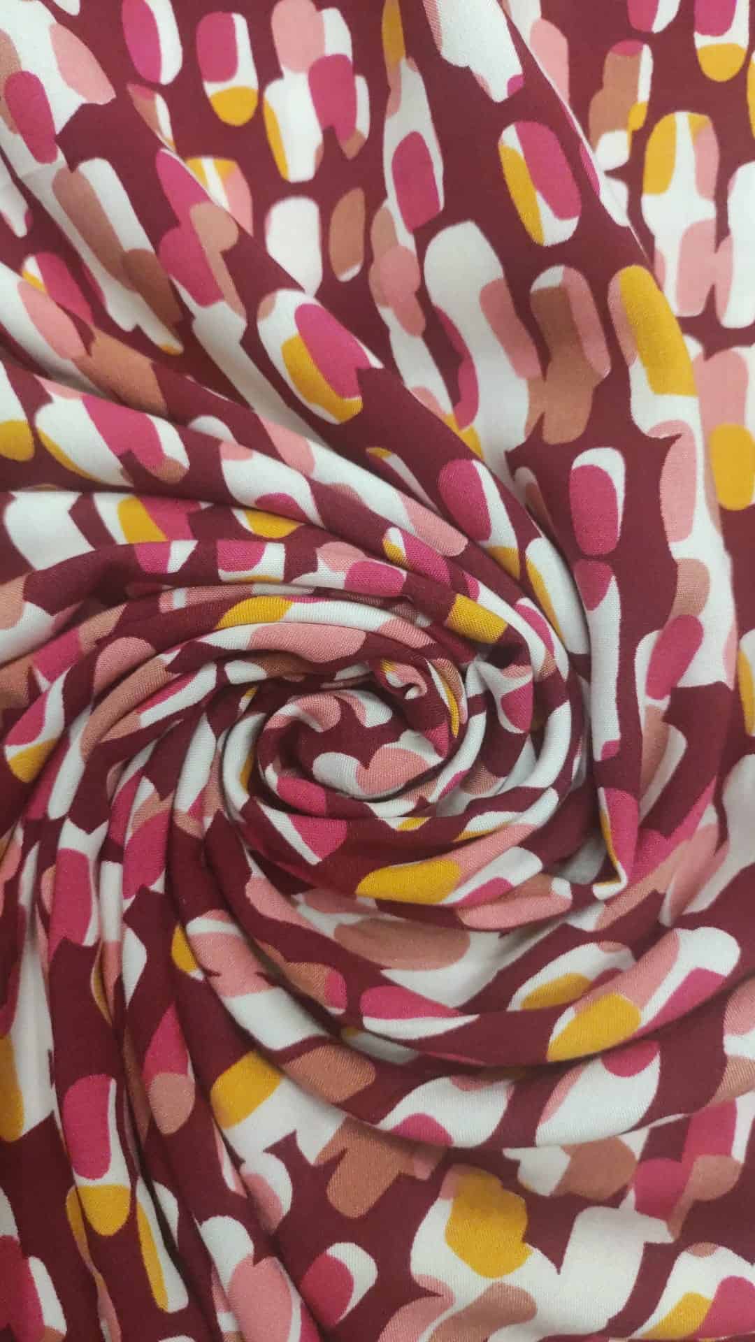 Tecido Confeção | Vestuário | Viscose | Geométrico - Image 3