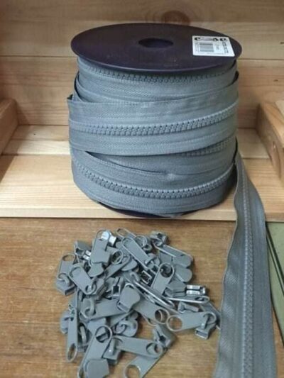 Fecho Zipper | Malha 5 | Injectado | Cinzento 720