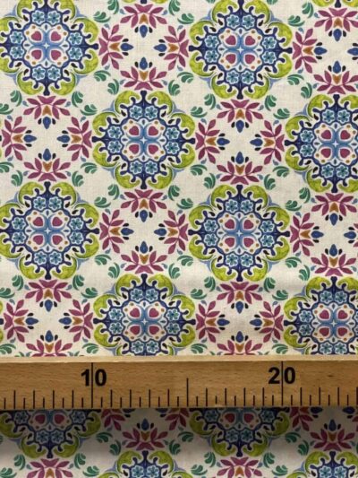 Tecido Algodão | 100% Algodão | Estampado | Floral Arabesco